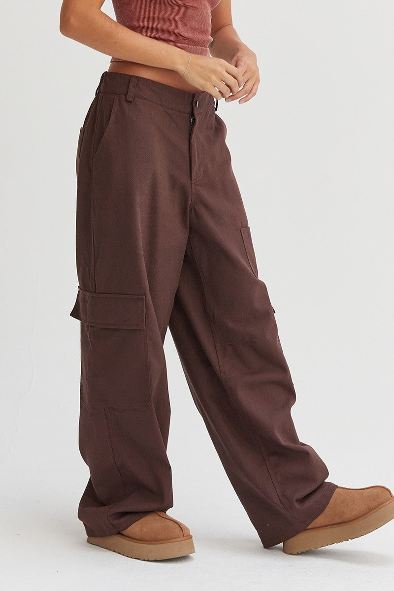 HYFVE Elastic Waist Wide-Leg Cargo Pants