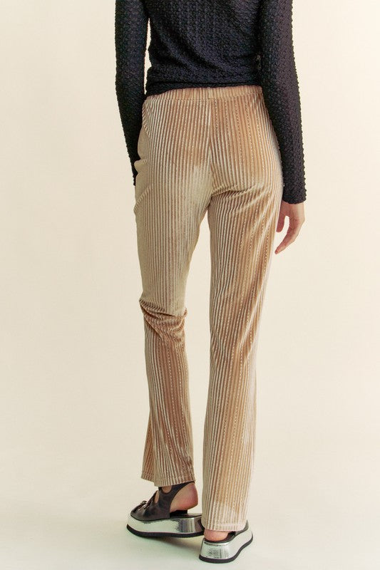 Davi & Dani Elastic Waist Knit Flare Pants